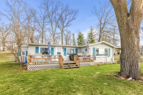 909 Powelson Dr, Coldwater, MI 49036