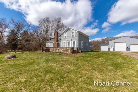 5295 Belding Rd NE, Rockford, MI 49341