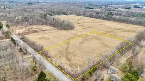 sparling road LOT -1, Wales, MI 48027