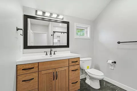 Bath - 908 Grove St, Pullman, MI 49450 photo 1 of 3