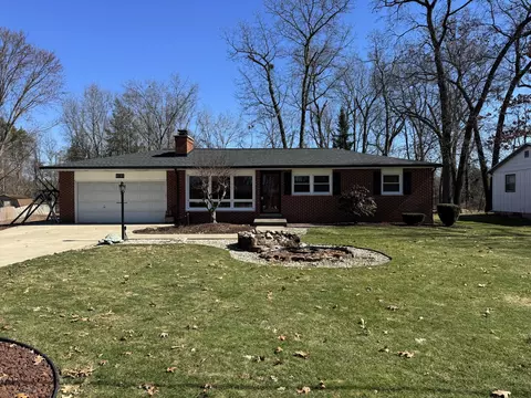 9191 Alidor Rd, Schoolcraft, MI 49087