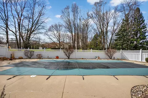 Exterior - 185 Hickory Hls, Marshall, MI 49068 photo 7 of 12