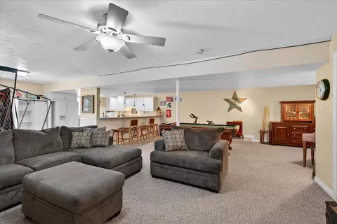 Living - 185 Hickory Hls, Marshall, MI 49068 photo 4 of 4