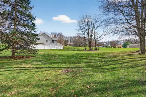 Exterior - 185 Hickory Hls, Marshall, MI 49068 photo 10 of 12
