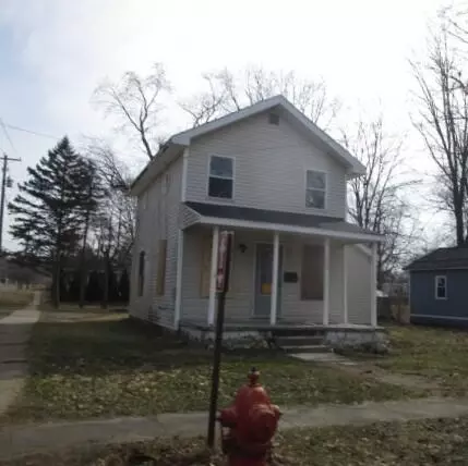1200 4th St, Three Rivers, MI 49093