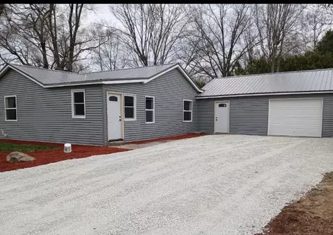 15962 River St, White Pigeon, MI 49099