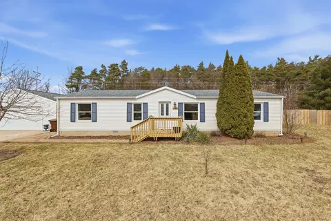 14980 Jason Seide Ln, Coral, MI 49322