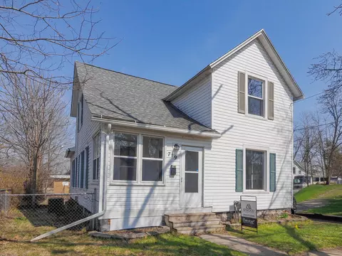719 Millard Ct, Kalamazoo, MI 49001
