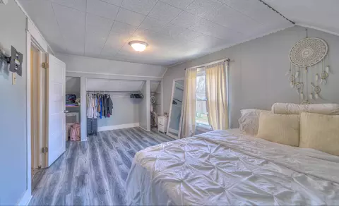 Bedroom - 131 Willow St, Jackson, MI 49202 photo 1 of 5