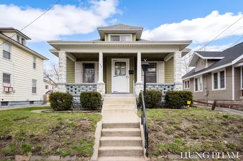145 Dickinson St SW, Grand Rapids, MI 49507