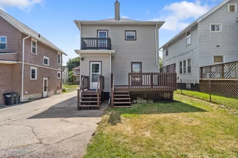 Exterior - 140 Moore St, Jackson, MI 49203 photo 9 of 10