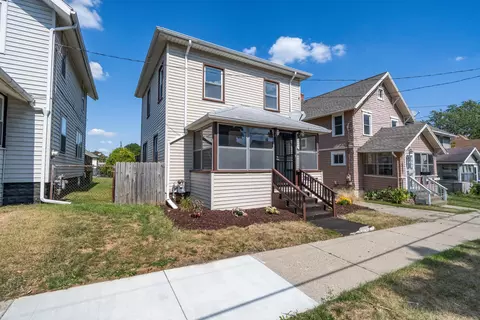 Exterior - 140 Moore St, Jackson, MI 49203 photo 2 of 10