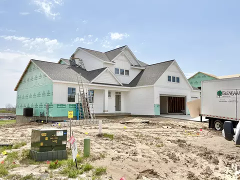 7082 Kettle Dale Ave SE, Alto, MI 49302