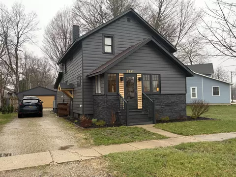 310 S Dibble St, Hastings, MI 49058