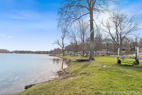 Exterior - 3136 Baseline Rd, Gobles, MI 49055 photo 30 of 34