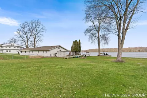 Exterior - 3136 Baseline Rd, Gobles, MI 49055 photo 27 of 34