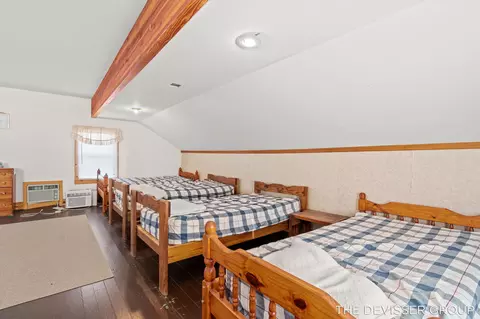 Bedroom - 3136 Baseline Rd, Gobles, MI 49055 photo 3 of 8