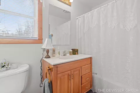 Bath - 3136 Baseline Rd, Gobles, MI 49055 photo 2 of 2