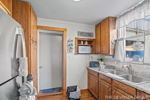 Kitchen - 3136 Baseline Rd, Gobles, MI 49055 photo 1 of 4