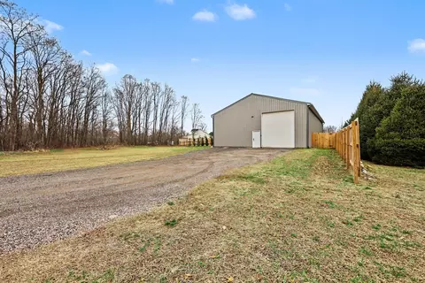 Exterior - 6850 Wooster Rd, Jackson, MI 49201 photo 3 of 5