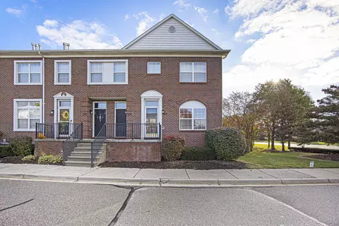 43014 Strand Dr, Sterling Heights, MI 48313