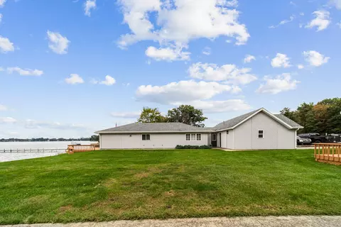 Exterior - 19976 M-60, Three Rivers, MI 49093 photo 8 of 15