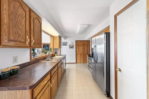 Kitchen - 19976 M-60, Three Rivers, MI 49093 photo 1 of 12