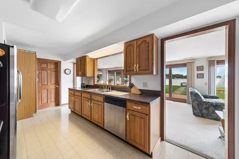 Kitchen - 19976 M-60, Three Rivers, MI 49093 photo 2 of 12