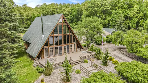 12175 Watkins Rd, Brooklyn, MI 49230