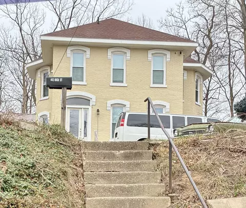 442 Rich St, Ionia, MI 48846
