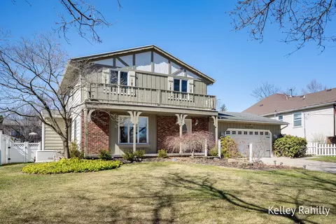 1761 Edgewood Ave SE, Grand Rapids, MI 49506