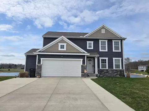 1804 Water Lily Ln, Wayland, MI 49348