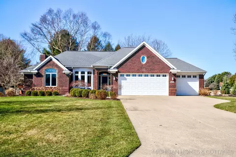 404 Goldcrest Dr, Holland, MI 49424
