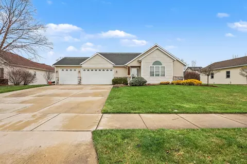 1783 Planters Row Dr SW, Byron Center, MI 49315