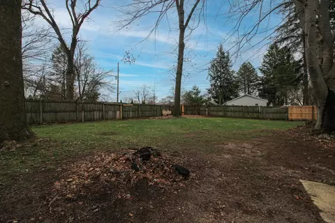Exterior - 755 White Pigeon Rd, Constantine, MI 49042 photo 8 of 8
