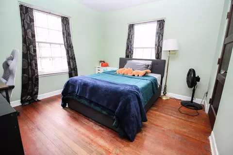 Bedroom - 755 White Pigeon Rd, Constantine, MI 49042 photo 2 of 2