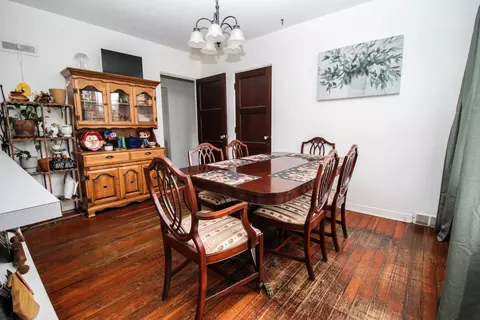 Dining - 755 White Pigeon Rd, Constantine, MI 49042 photo 2 of 2