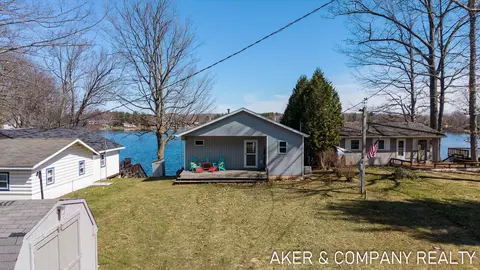 Exterior - 5320 Stella Rd, Custer, MI 49405 photo 7 of 13