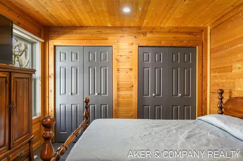 Bedroom - 5320 Stella Rd, Custer, MI 49405 photo 2 of 7