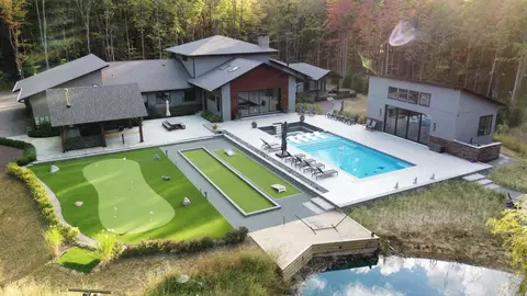 6941 Youngren Rd, Harbert, MI 49115