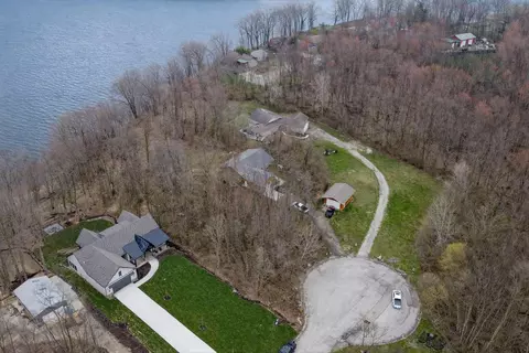 14 Forest Shores Dr, Cassopolis, MI 49031 photo 2