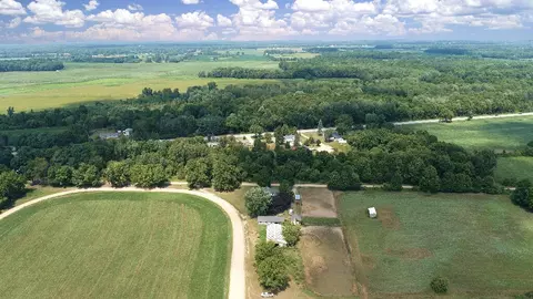 982 Stanton Rd, Sherwood, MI 49089