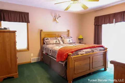Bedroom - 7703 Pinecone Ct, Whitehall, MI 49461 photo 1 of 4
