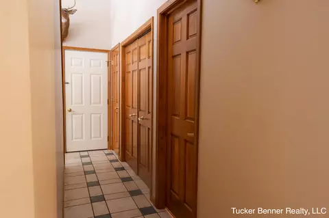 Entry Way - 7703 Pinecone Ct, Whitehall, MI 49461 photo 1 of 3