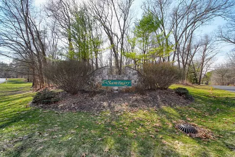 Sanctuary Drive, Jackson, MI 49201 photo 12