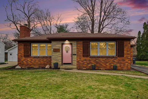 1813 Paddington Rd, Kalamazoo, MI 49001