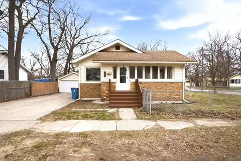 16 E Cleveland Ave, Muskegon, MI 49444
