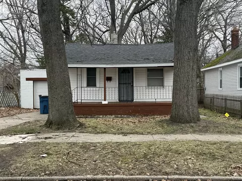 2820 Park St, Muskegon, MI 49444