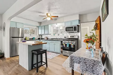 Kitchen - 609 E Railroad St, Bronson, MI 49028 photo 1 of 2