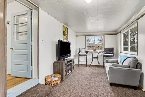 Living - 609 E Railroad St, Bronson, MI 49028 photo 3 of 3